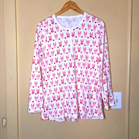 Roller Rabbit Pink and White Bunny Print Top - Picture 1 of 8